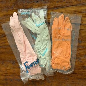 Vintage Ladies Gloves Set in Pastel Shades in Original Bags (set of 3)